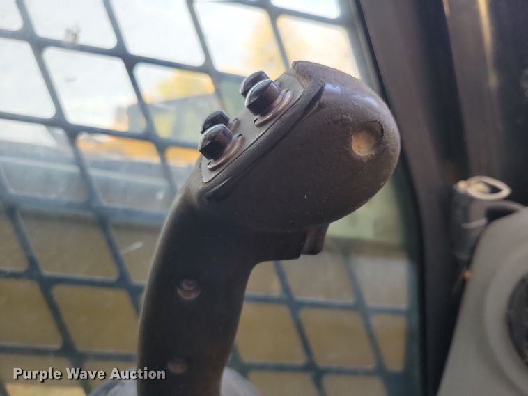 image for item DN3596 2011 Caterpillar 277C tracked skid steer loader