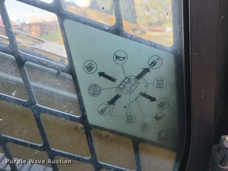 image for item DN3596 2011 Caterpillar 277C tracked skid steer loader