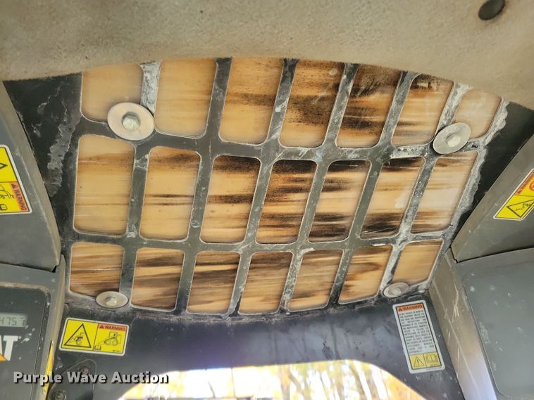 image for item DN3596 2011 Caterpillar 277C tracked skid steer loader