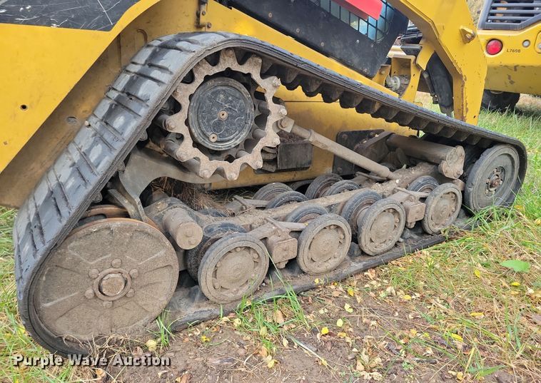 image for item DN3596 2011 Caterpillar 277C tracked skid steer loader