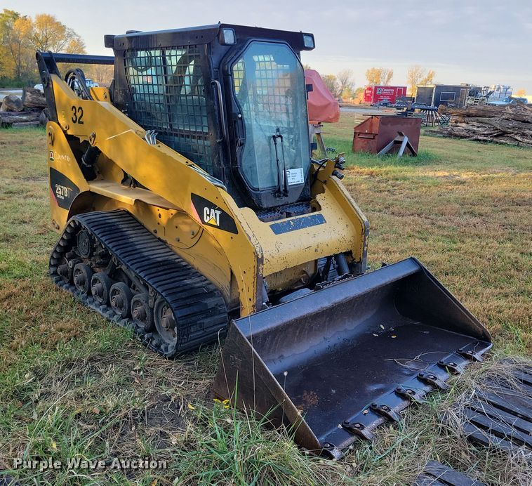 image for item DN3597 2011 Caterpillar 257B3 tracked skid steer loader
