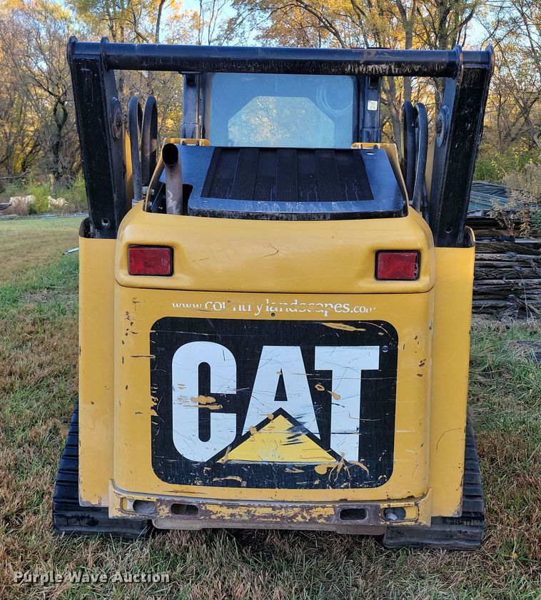image for item DN3597 2011 Caterpillar 257B3 tracked skid steer loader