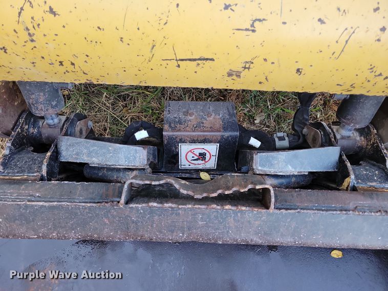 image for item DN3597 2011 Caterpillar 257B3 tracked skid steer loader