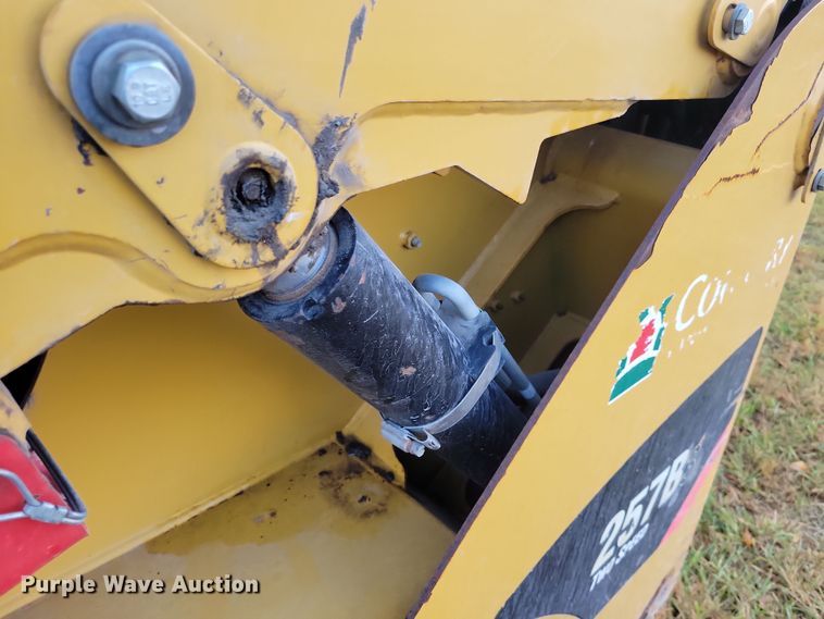 image for item DN3597 2011 Caterpillar 257B3 tracked skid steer loader