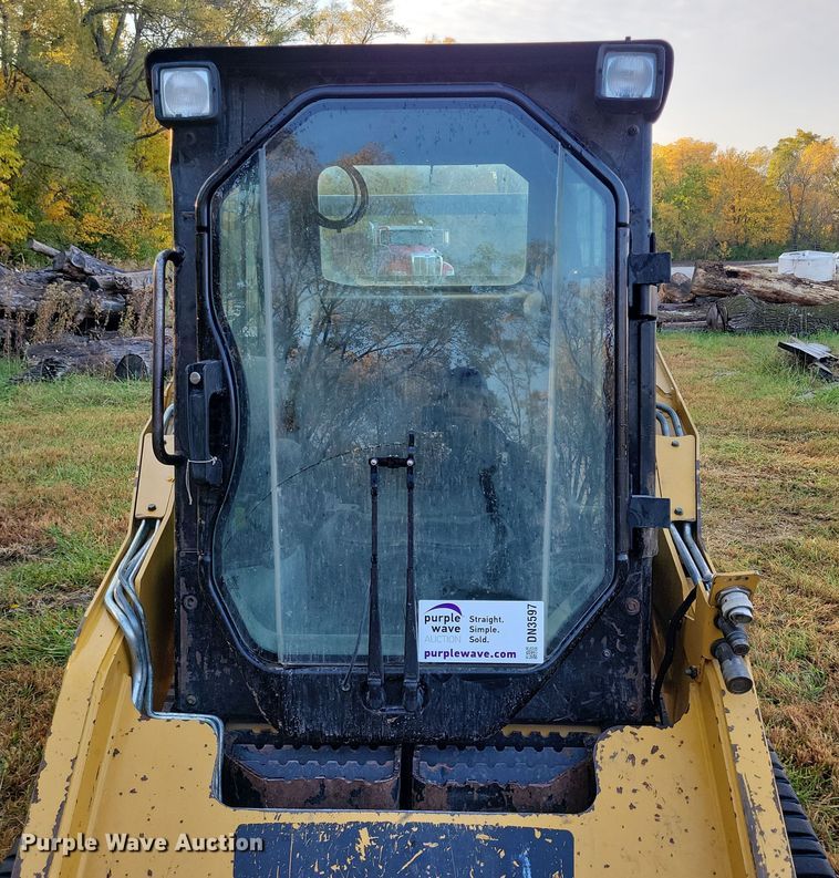 image for item DN3597 2011 Caterpillar 257B3 tracked skid steer loader