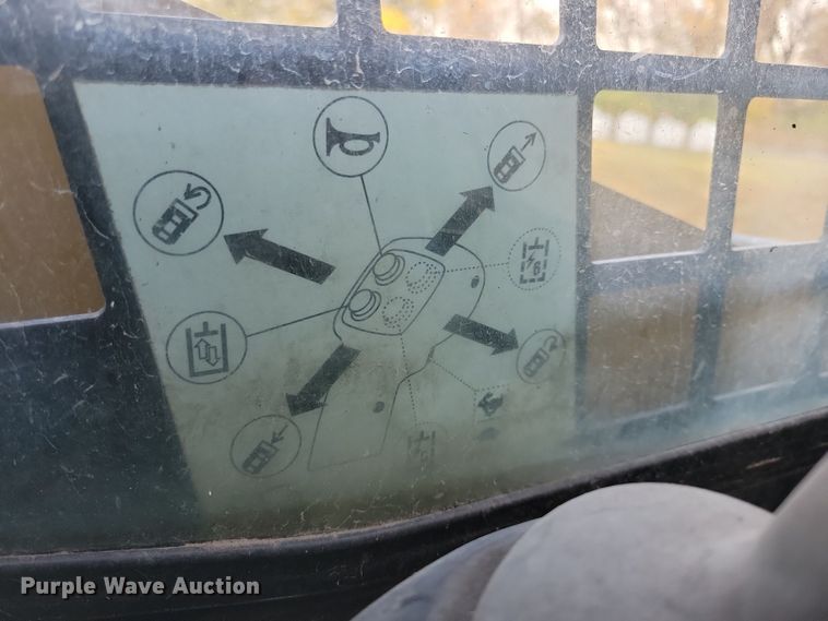 image for item DN3597 2011 Caterpillar 257B3 tracked skid steer loader