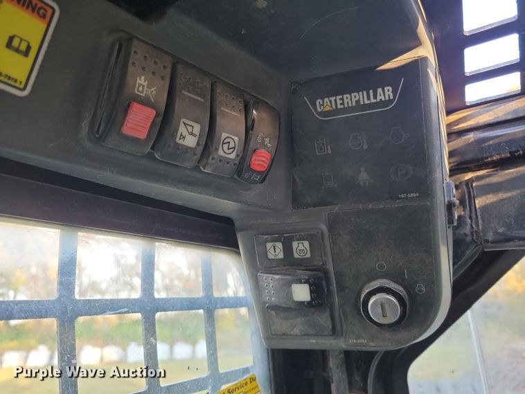 image for item DN3597 2011 Caterpillar 257B3 tracked skid steer loader