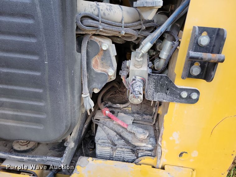 image for item DN3597 2011 Caterpillar 257B3 tracked skid steer loader