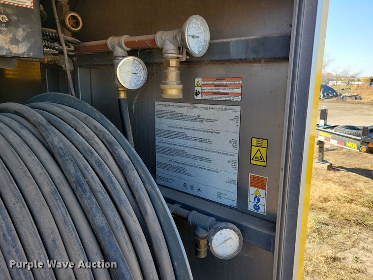 image for item DN3599 2013 Wacker Neuson E3000 ground heater