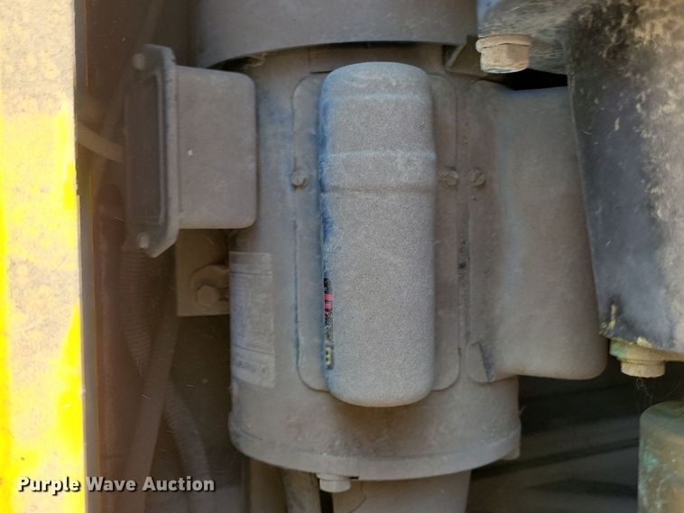 image for item DN3599 2013 Wacker Neuson E3000 ground heater