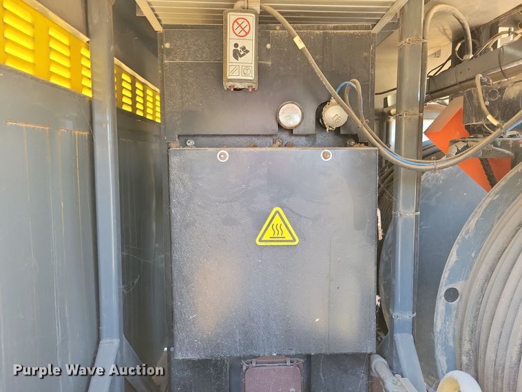 image for item DN3599 2013 Wacker Neuson E3000 ground heater