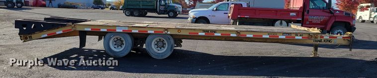 image for item DN3603 2001 Trail King TK40 equipment trailer