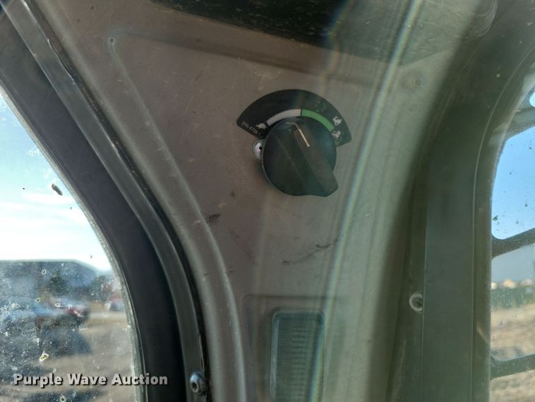 image for item DN3605 2014 Caterpillar  279D tracked skid steer loader