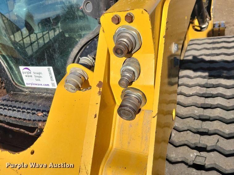 image for item DN3606 2017 Caterpillar 259D tracked skid steer loader