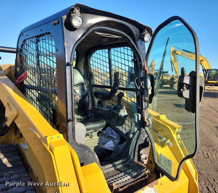 image for item DN3606 2017 Caterpillar 259D tracked skid steer loader