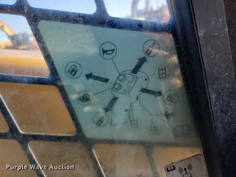 image for item DN3606 2017 Caterpillar 259D tracked skid steer loader