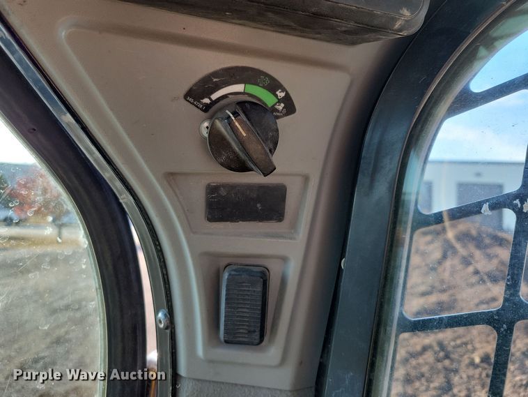 image for item DN3606 2017 Caterpillar 259D tracked skid steer loader