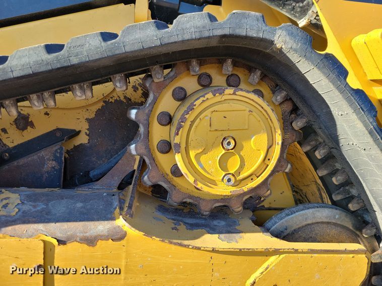 image for item DN3606 2017 Caterpillar 259D tracked skid steer loader