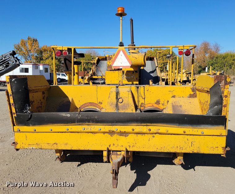 image for item DN3610 Etnyre chip spreader