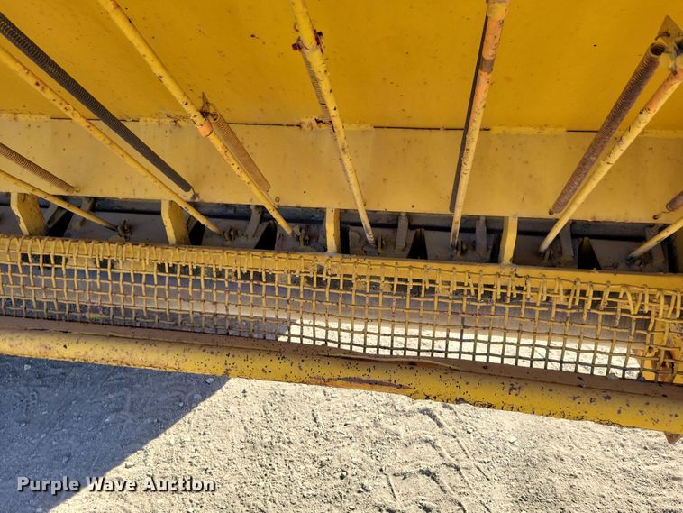 image for item DN3610 Etnyre chip spreader