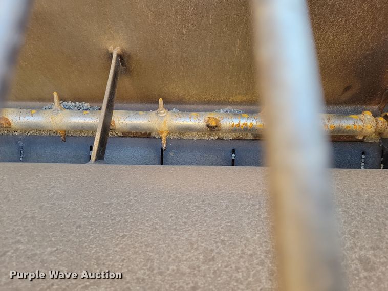 image for item DN3610 Etnyre chip spreader