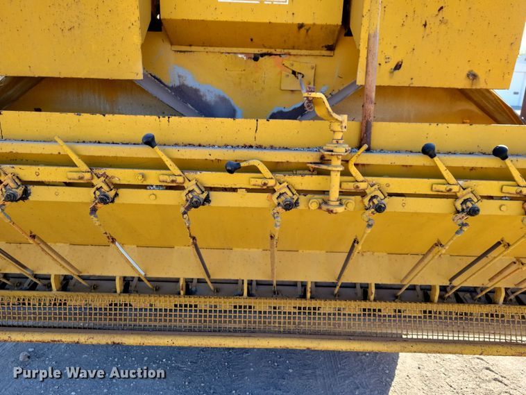 image for item DN3610 Etnyre chip spreader