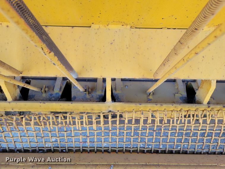 image for item DN3610 Etnyre chip spreader