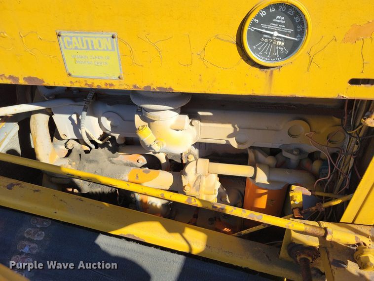 image for item DN3610 Etnyre chip spreader