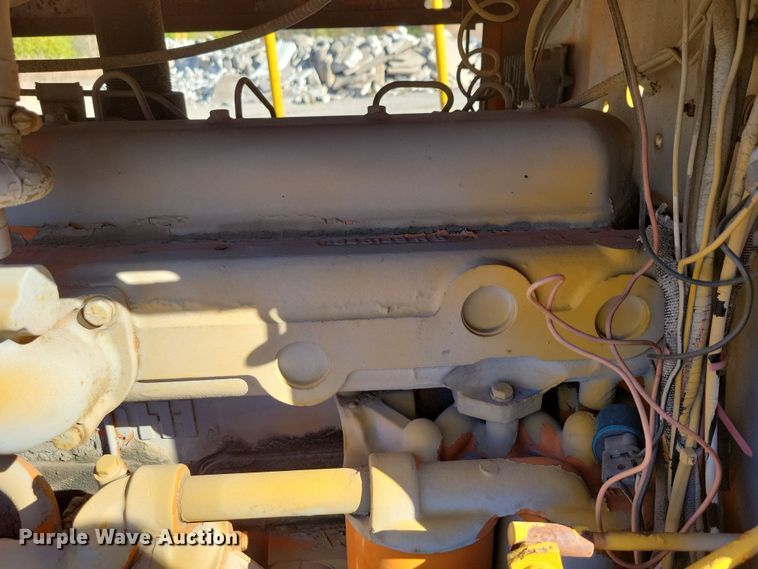 image for item DN3610 Etnyre chip spreader