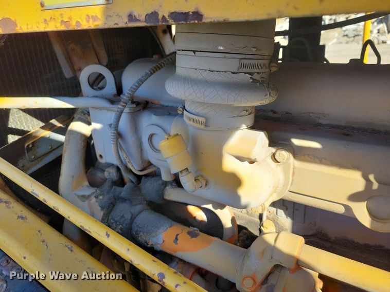 image for item DN3610 Etnyre chip spreader