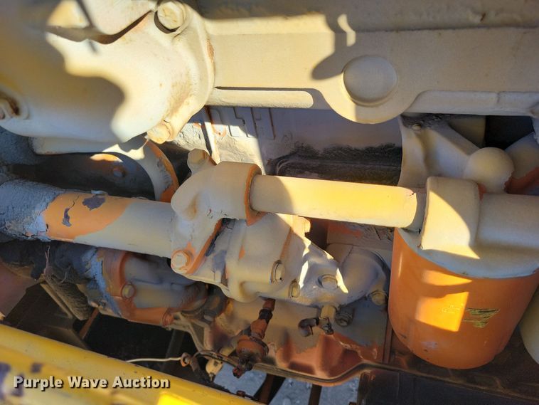 image for item DN3610 Etnyre chip spreader