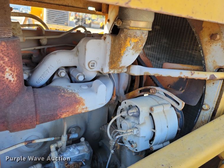 image for item DN3610 Etnyre chip spreader