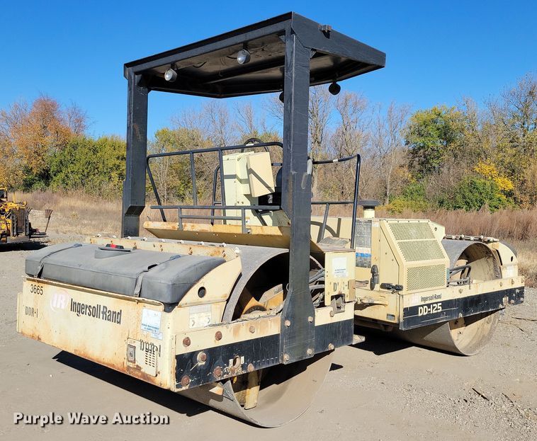 image for item DN3611 2010 Ingersoll Rand DD-125 double drum vibratory roller