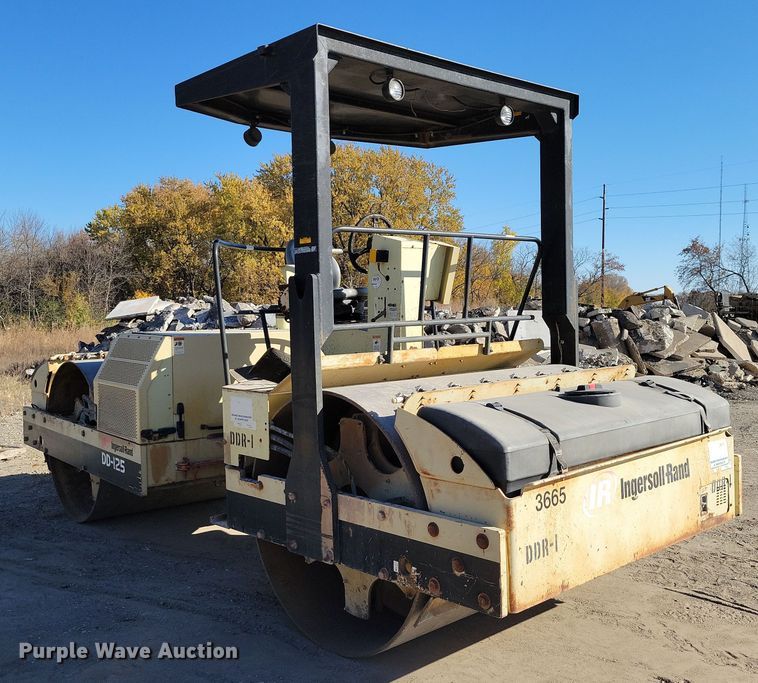 image for item DN3611 2010 Ingersoll Rand DD-125 double drum vibratory roller