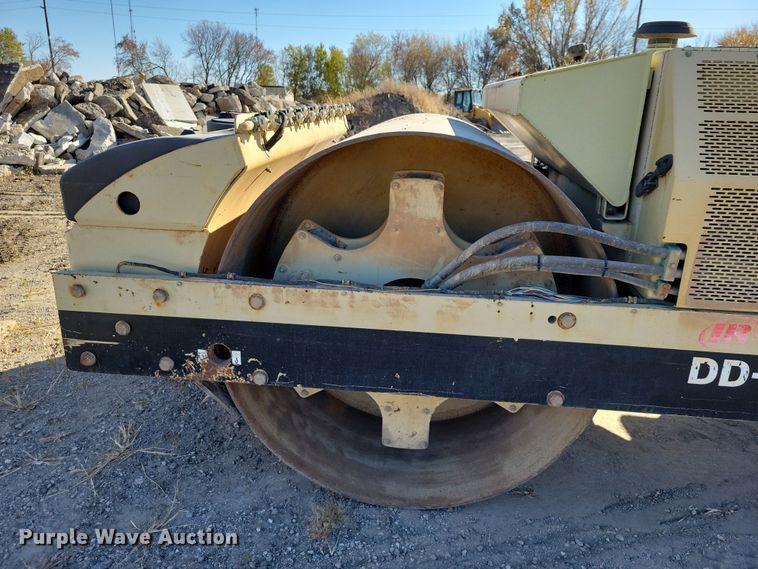 image for item DN3611 2010 Ingersoll Rand DD-125 double drum vibratory roller