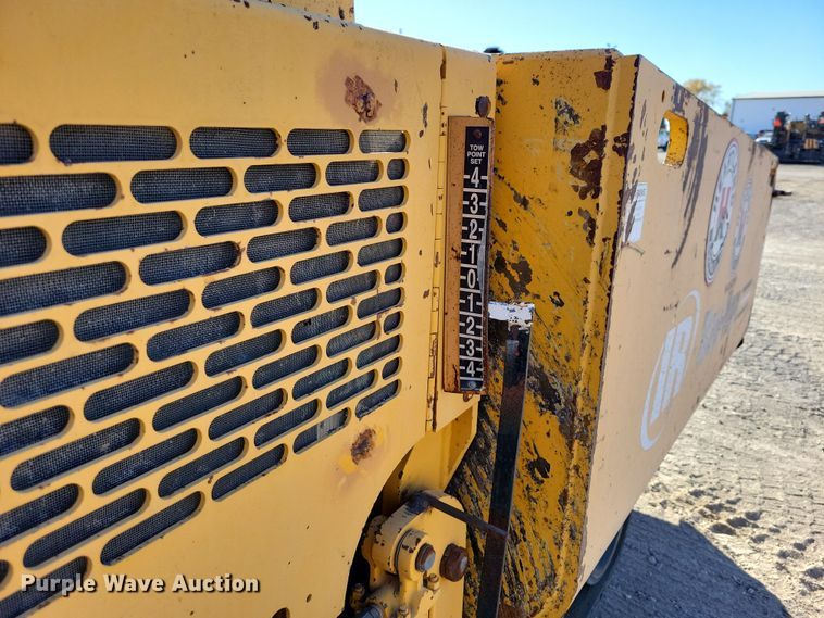 image for item DN3612 2001 Blaw Knox PF-5510 paver