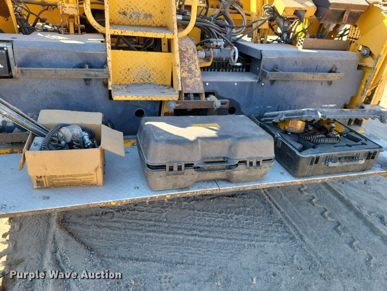 image for item DN3612 2001 Blaw Knox PF-5510 paver