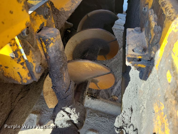 image for item DN3612 2001 Blaw Knox PF-5510 paver