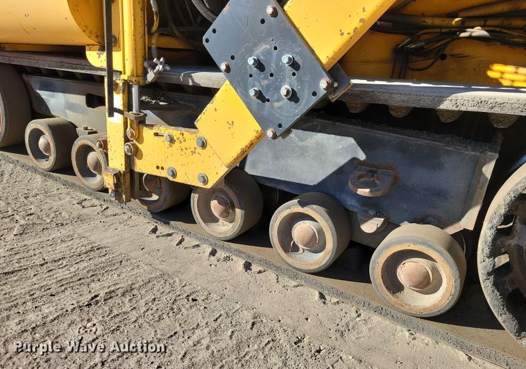 image for item DN3612 2001 Blaw Knox PF-5510 paver