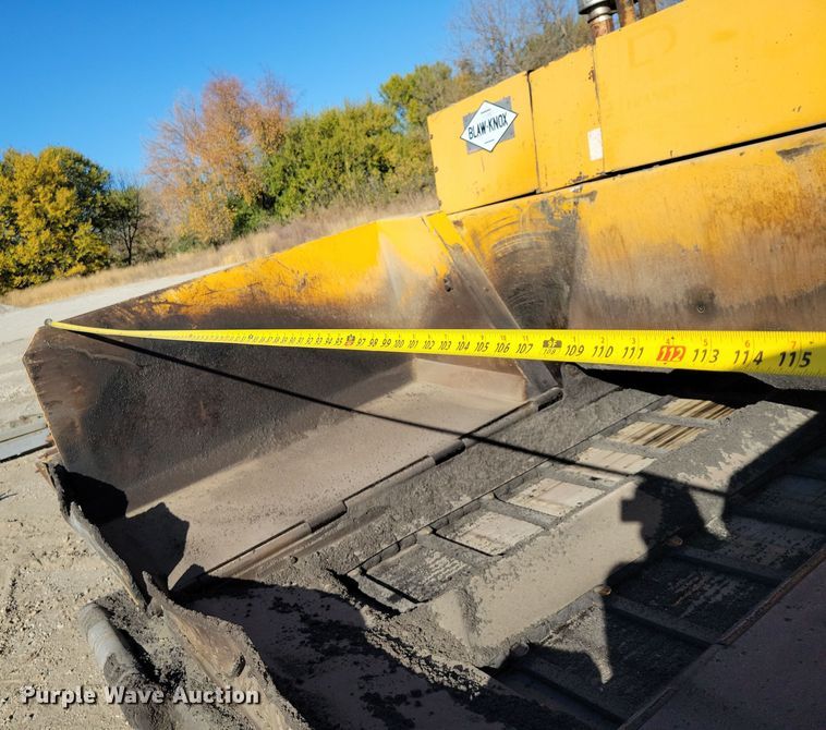 image for item DN3613 2001 Blaw Knox PF-4410 paver