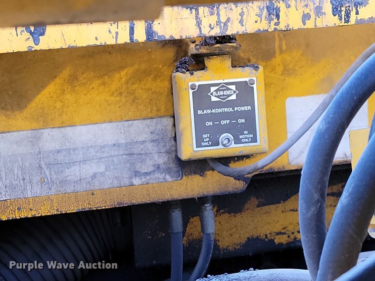 image for item DN3613 2001 Blaw Knox PF-4410 paver