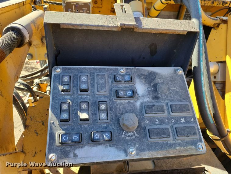 image for item DN3613 2001 Blaw Knox PF-4410 paver