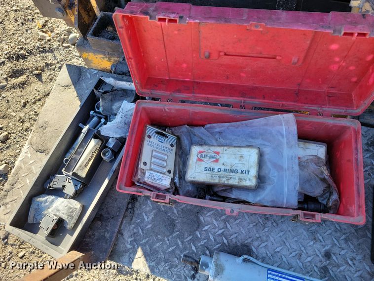 image for item DN3613 2001 Blaw Knox PF-4410 paver