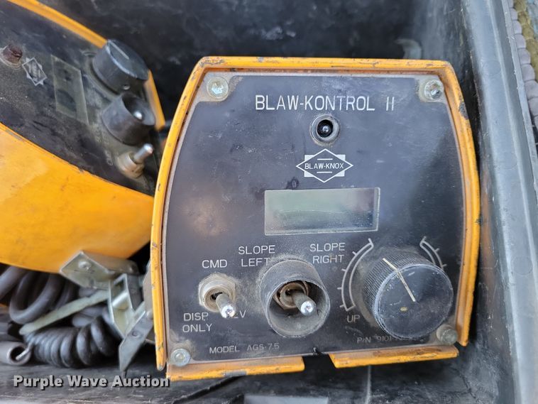 image for item DN3613 2001 Blaw Knox PF-4410 paver