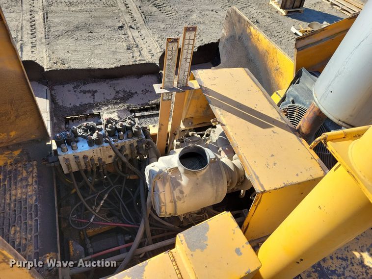 image for item DN3613 2001 Blaw Knox PF-4410 paver