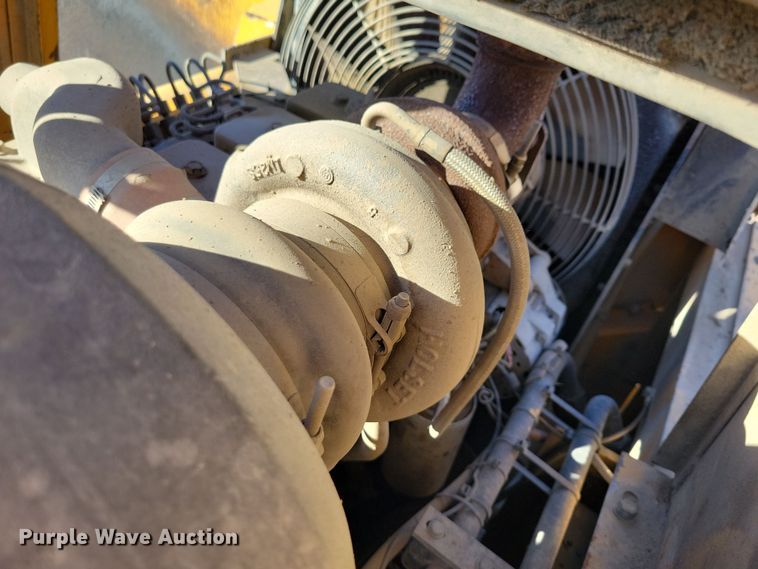 image for item DN3613 2001 Blaw Knox PF-4410 paver