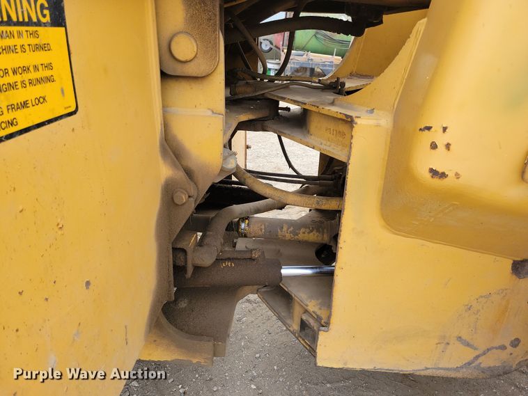 image for item DN3618 1981 Clark 35C  GM wheel loader