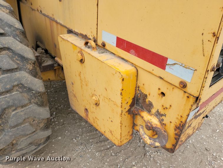 image for item DN3618 1981 Clark 35C  GM wheel loader