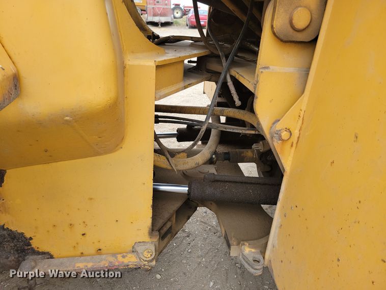 image for item DN3618 1981 Clark 35C  GM wheel loader
