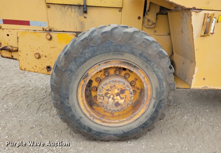 image for item DN3618 1981 Clark 35C  GM wheel loader